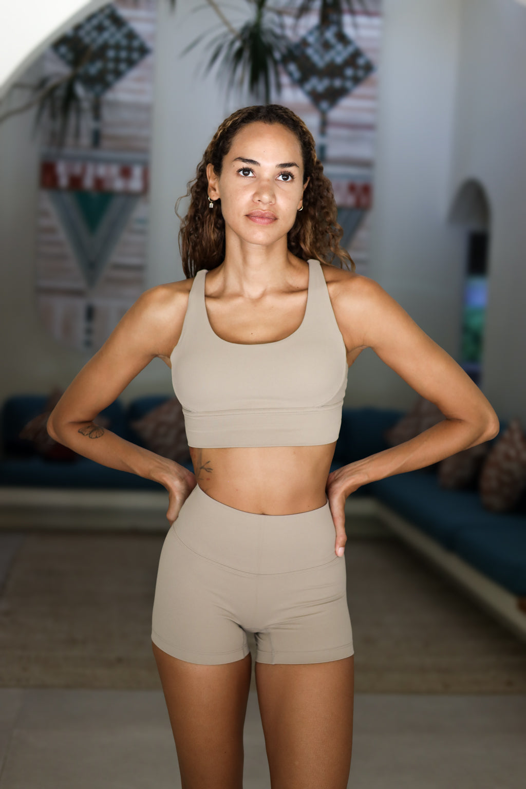 Top Deportivo Samsara - Beige