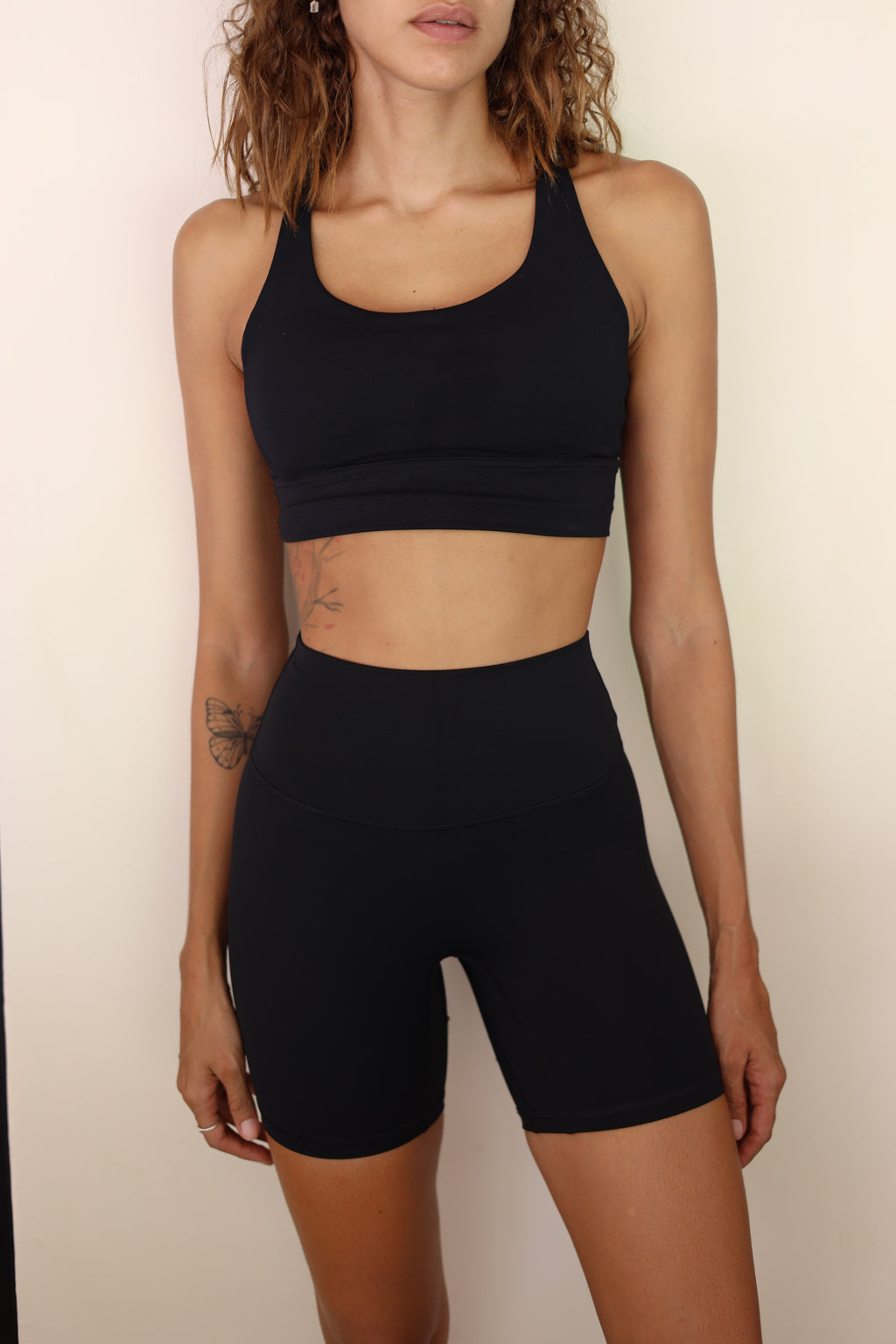 Top Deportivo Samsara - Negro